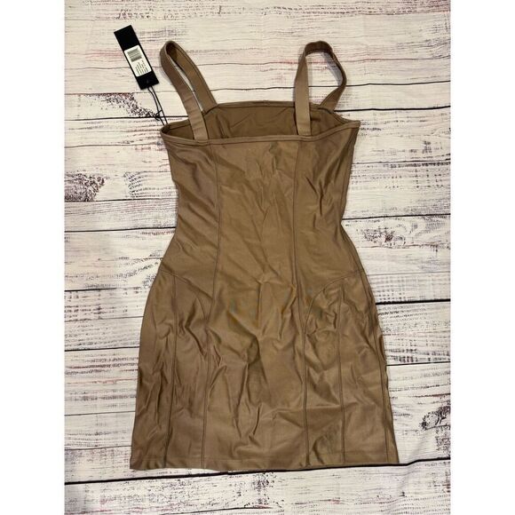 Noli Yoga liquid dress almond tan size small NWT - Picture 6 of 6